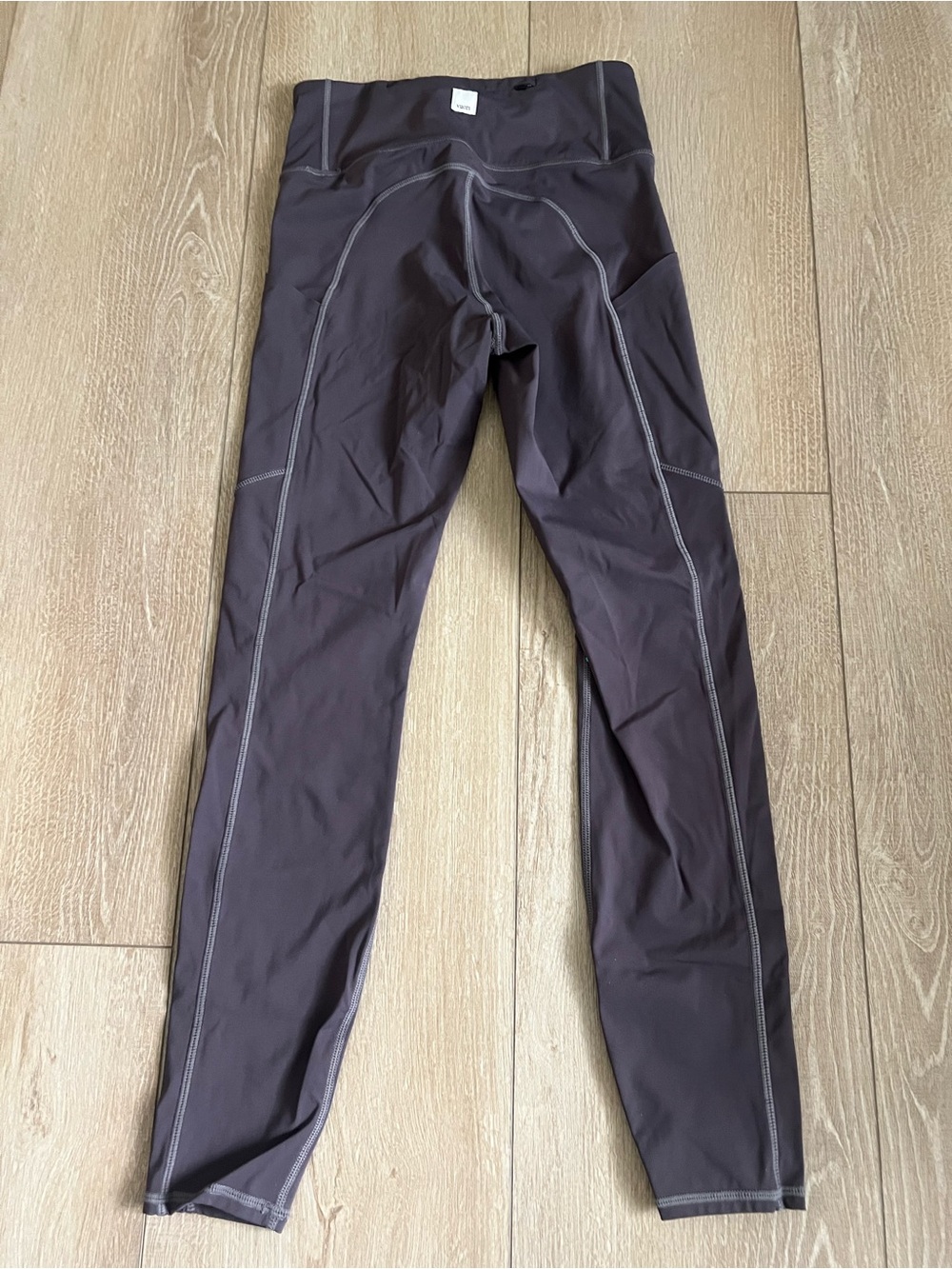 Vuori Stride Plum Pocket cropped Leggings womens XS